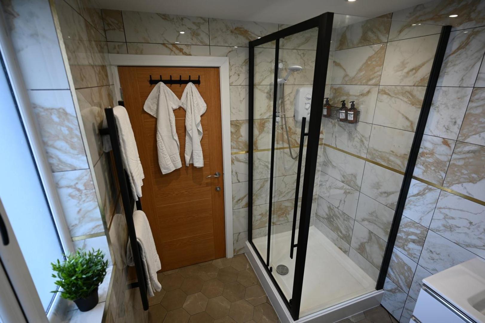 Luxury Two Bed Apartment - Cardiff City Centre Zewnętrze zdjęcie